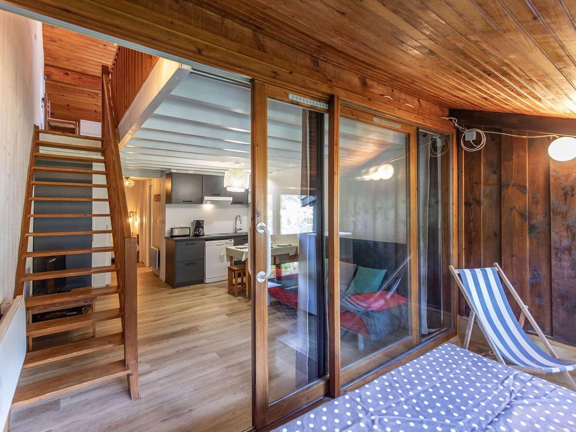 T2 Renove Avec Terrasse, Parking Prive, Local Velos A Cauterets - Fr-1-401-290 Экстерьер фото