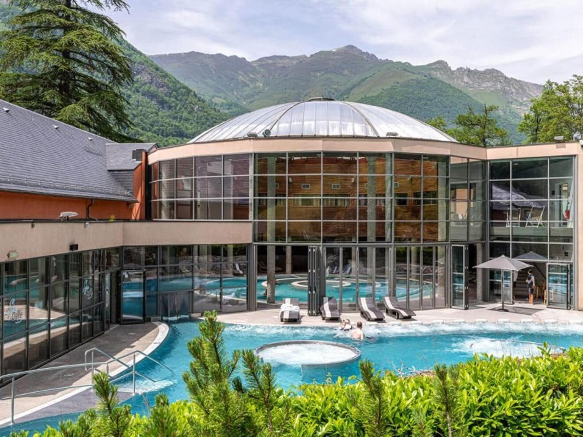 T2 Renove Avec Terrasse, Parking Prive, Local Velos A Cauterets - Fr-1-401-290 Экстерьер фото