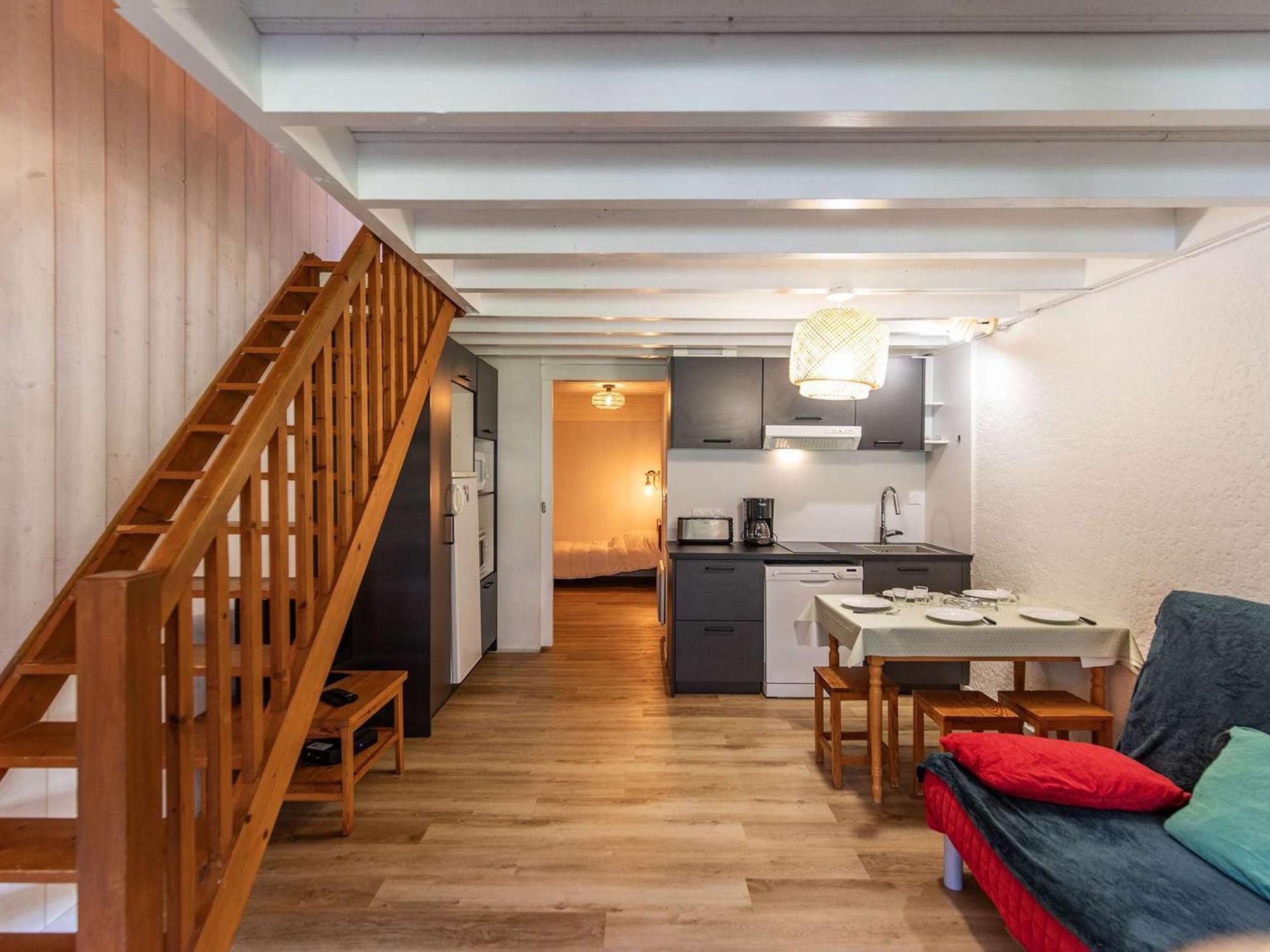 T2 Renove Avec Terrasse, Parking Prive, Local Velos A Cauterets - Fr-1-401-290 Экстерьер фото